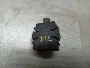 Запчасть кронштейн радиатора BMW X6