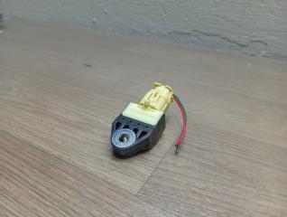 Датчик удара TOYOTA CAMRY