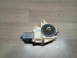 Мотор стеклоподъемника задний левый Mercedes C