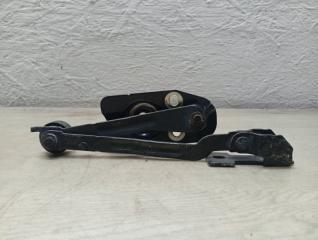 Петля двери багажника правая VOLVO XC90