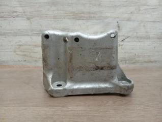 Запчасть кронштейн двигателя правый MINI Hatch