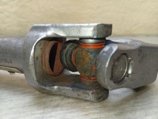 Кардан рулевой Grand Cherokee WK2