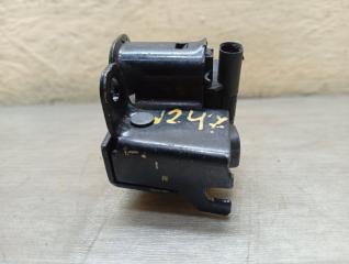 Замок капота M W164