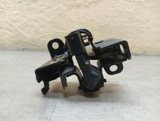 Замок капота M W164