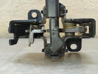 Замок капота M W164