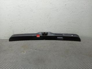 Накладка замка багажника Mercedes GL контрактная Накладка замка багажника Mercedes GL