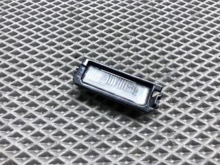 Плафон подсветки номера левый Kia K5