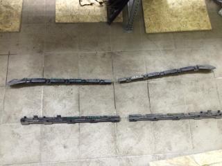 Крепление Mercedes-Benz GL-Class 2006 Б/У Крепление Mercedes-Benz GL-Class 2006