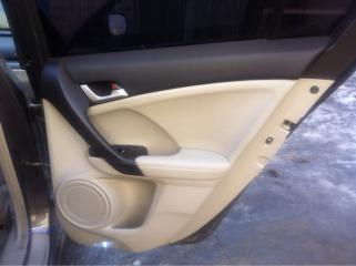 Обшивка двери задняя правая Honda Accord 2009