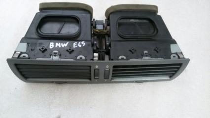 Решетка вентиляционная передняя BMW 7-Series 2006