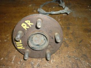 Ступица задняя правая Toyota Avensis 2004