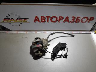 Суппорт тормозной задний правый Mercedes-Benz E-Class 2012