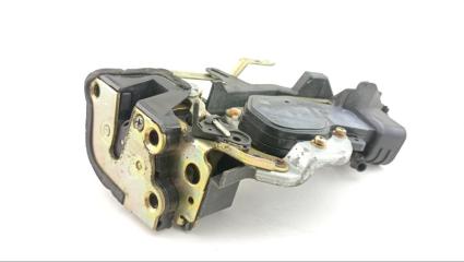 Фото запчасти замок двери задний левый TOYOTA CAMRY GRACIA 2001 контрактная запчасть Запчасть замок двери задний левый TOYOTA CAMRY GRACIA 2001
