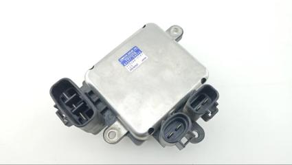 Фото запчасти блок управления вентилятором TOYOTA CROWN MAJESTA 2004 контрактная запчасть Запчасть блок управления вентилятором TOYOTA CROWN MAJESTA 2004
