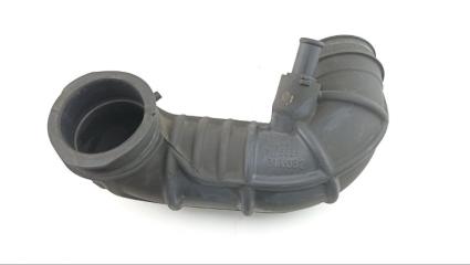 Запчасть патрубок воздушн.фильтра TOYOTA BB 2004