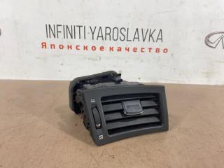 Дефлектор воздуховода правый Infiniti Q70 M25 M35 M37 M56 2018