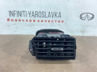 Дефлектор воздуховода левый Infiniti M25 M37 Q70 M56 2012