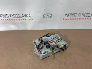 Запчасть блок предохранителей JAGUAR XF 2010
