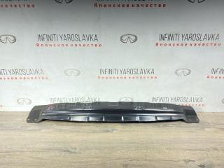 Запчасть кронштейн радиатора AUDI Q7 2008