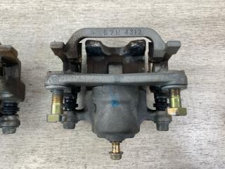 Суппорт комплект задний M35 M45 2005 Y50 VK45DE