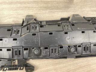 Кронштейн блока управления Land Cruiser 300 2022 VJA300 Кронштейн блока управления Land Cruiser 300 2022 VJA300