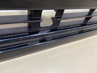 Решетка радиатора Land Cruiser 300 VJA300 Решетка радиатора Land Cruiser 300 VJA300
