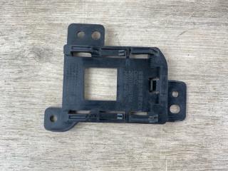 Запчасть кронштейн дистроника передний правый Tank 700