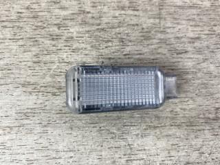 Запчасть плафон подсветки багажника Audi Q5 2009