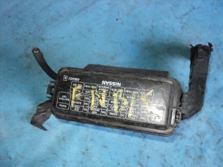 Блок предохранителей NISSAN SUNNY