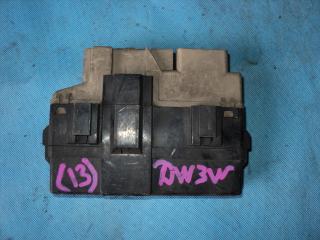 Запчасть блок предохранителей MAZDA DEMIO