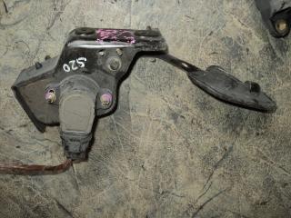 Педаль газа TOYOTA AVENSIS