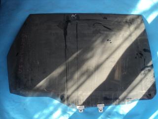 Стекло двери заднее правое NISSAN BASSARA