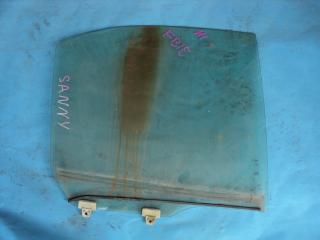 Стекло двери заднее правое NISSAN SUNNY