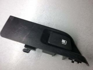 Кнопка лючка бензобака TOYOTA VITZ контрактная Кнопка лючка бензобака TOYOTA VITZ