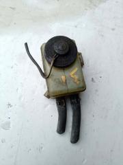 Фото запчасти бачок гидроусилителя TOYOTA COROLLA SPACIO контрактная запчасть Запчасть бачок гидроусилителя TOYOTA COROLLA SPACIO