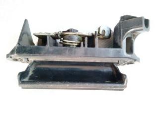 Ручка двери багажника задняя TOYOTA RUNX NZE121