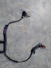 Датчик ABS задний левый NISSAN R"NESSA