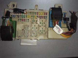 Запчасть блок предохранителей MAZDA AXELA 2007