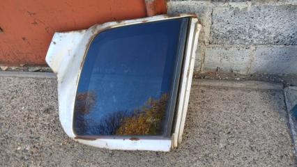 Запчасть стекло собачника правое DAIHATSU PYZAR