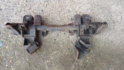 Балка подвески передняя MITSUBISHI DELICA