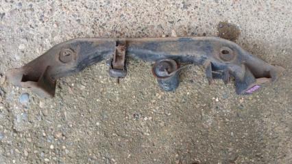 Балка подвески передняя MITSUBISHI DELICA PE8W 4M40