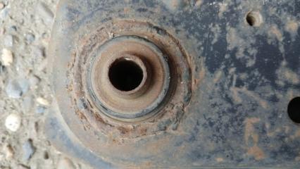 Балка подвески передняя MARCH 2003 AK12 CR12