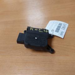 Запчасть сервопривод печки Volkswagen Touareg 2003-2010