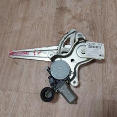 Запчасть мотор стеклоподъемника задний левый Toyota Camry 2012-2017