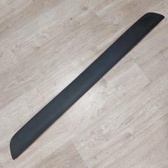 Запчасть накладка крышки багажника Toyota RAV4 2018-2022