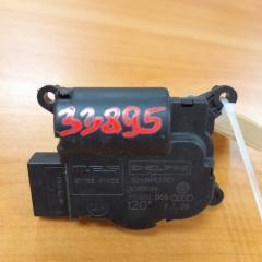 Запчасть сервопривод печки Volkswagen Touareg 2003-2010
