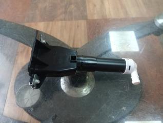 Форсунка омывателя фары правая Honda Accord 8 2008-2010