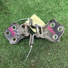 Запчасть петля двери передняя правая Chevrolet Lacetti 2004-2013