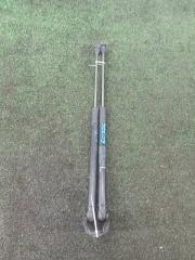 Фото запчасти амортизатор капота Suzuki SX4 2013-2015 контрактная запчасть Запчасть амортизатор капота Suzuki SX4 2013-2015