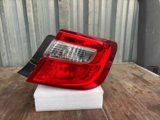 Фонарь правый Toyota Camry 2011-2014